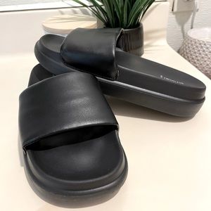 H&M sandals